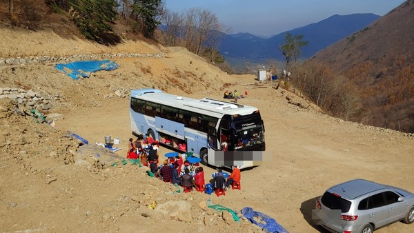 이런 풍경은 이젠 익숙하다.