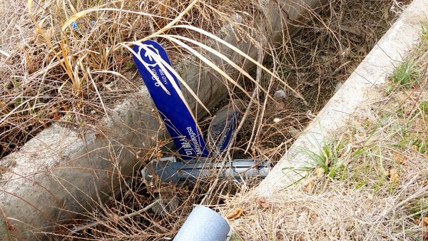 미황사까지 9.3km에 소요시간 1시간 33분. '10분 > 1km'라는 어이없는 계산식에 의한 소요시간 표기는 수장되지 않았다.